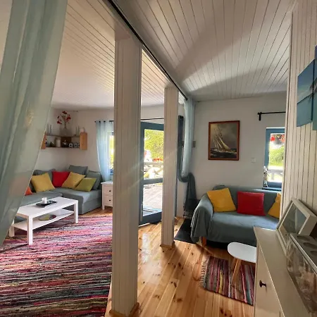 Holiday home Domek Wakacyjny Matwa - 150 Metrow Od Plazy! Karwienskie Bloto