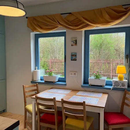 Holiday home Domek Wakacyjny Matwa - 150 Metrow Od Plazy! Karwienskie Bloto